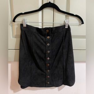 BB dakota velvet skirt NWT size 0